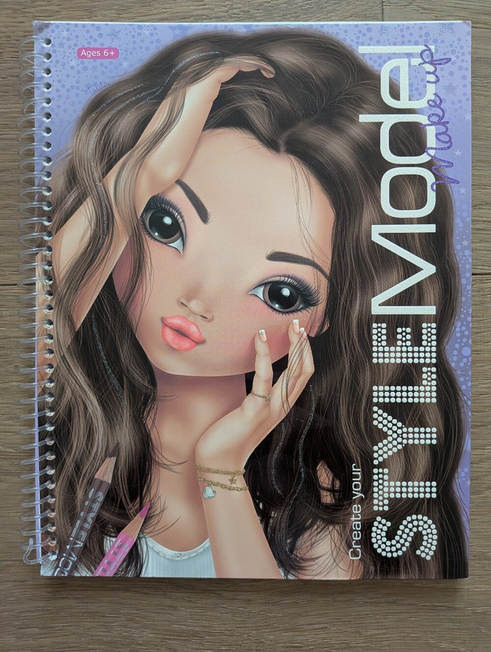 TopModel/ StyleModel Coloring Book- Includes Stickers.